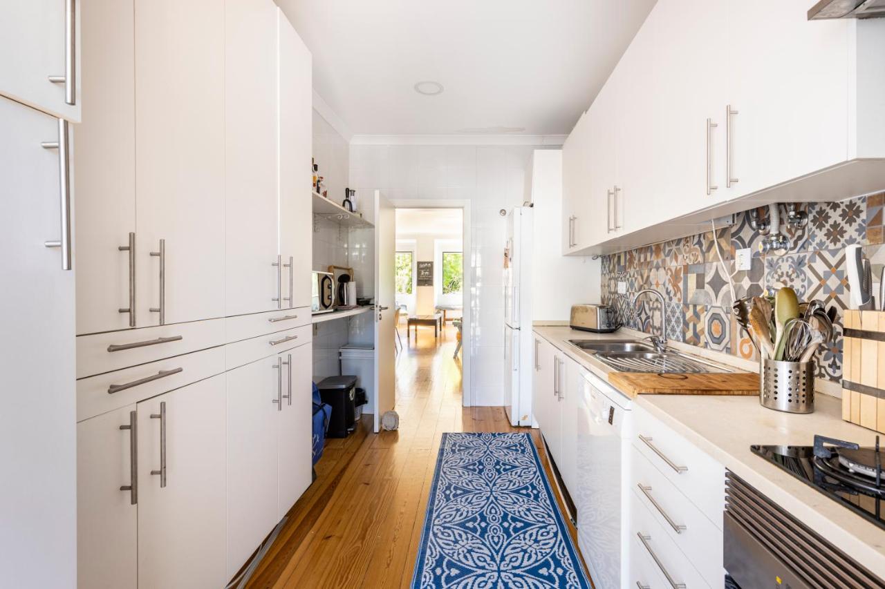 Comfy 3 Bedroom Campo De Ourique * Lissabon